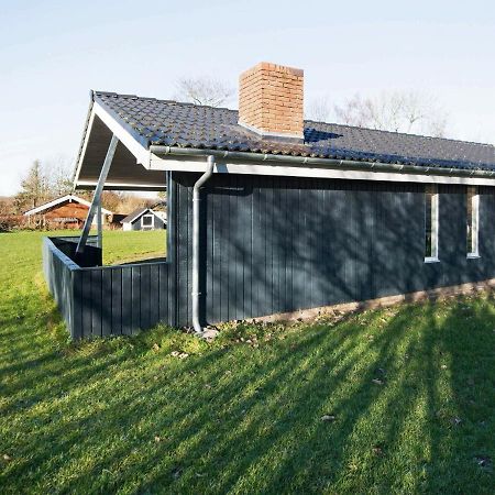 8 Person Holiday Home In B Rkop Egeskov  외부 사진