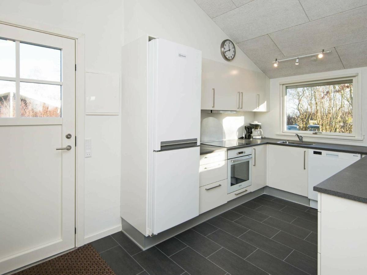8 Person Holiday Home In B Rkop Egeskov  외부 사진