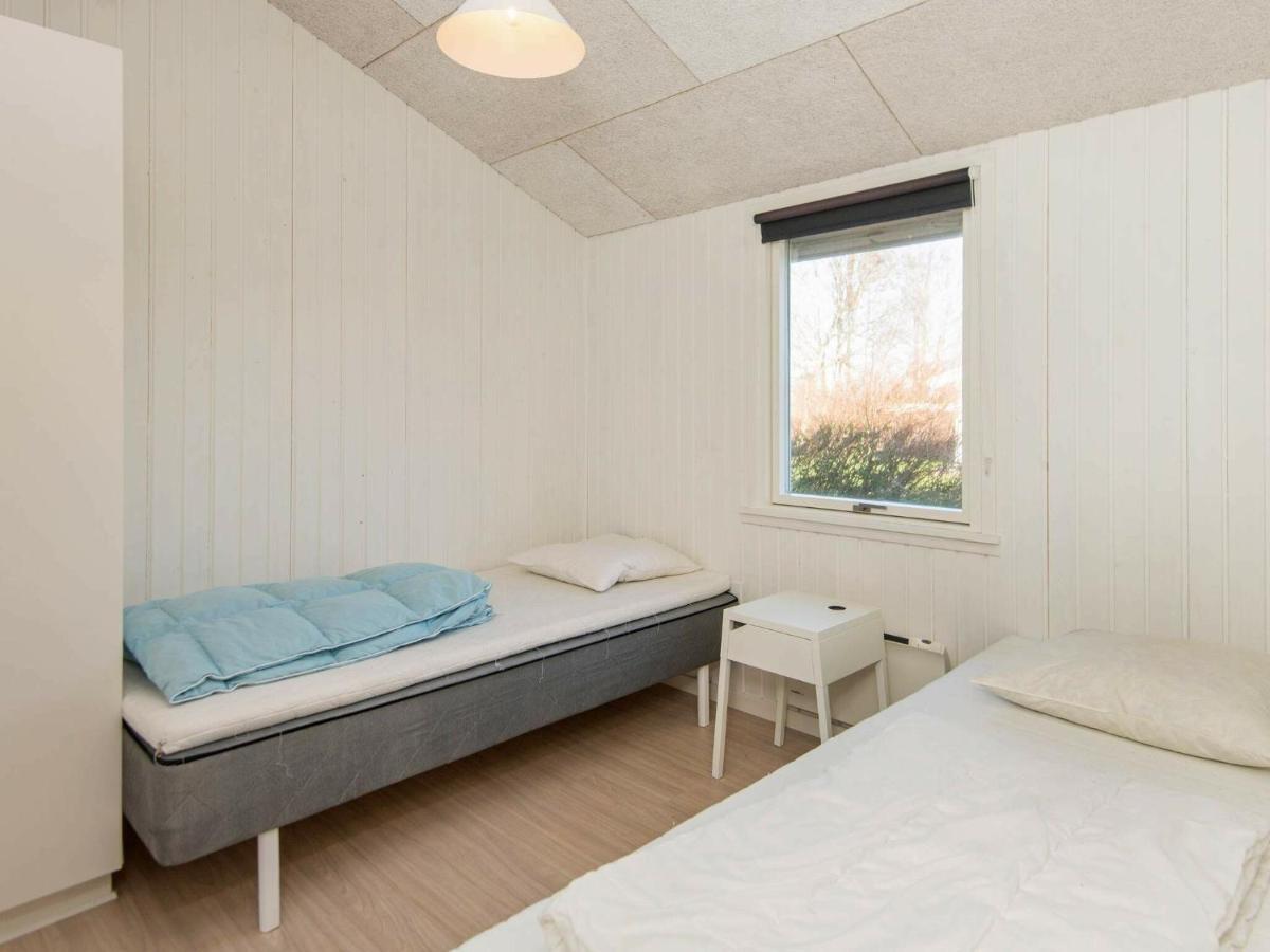8 Person Holiday Home In B Rkop Egeskov  외부 사진
